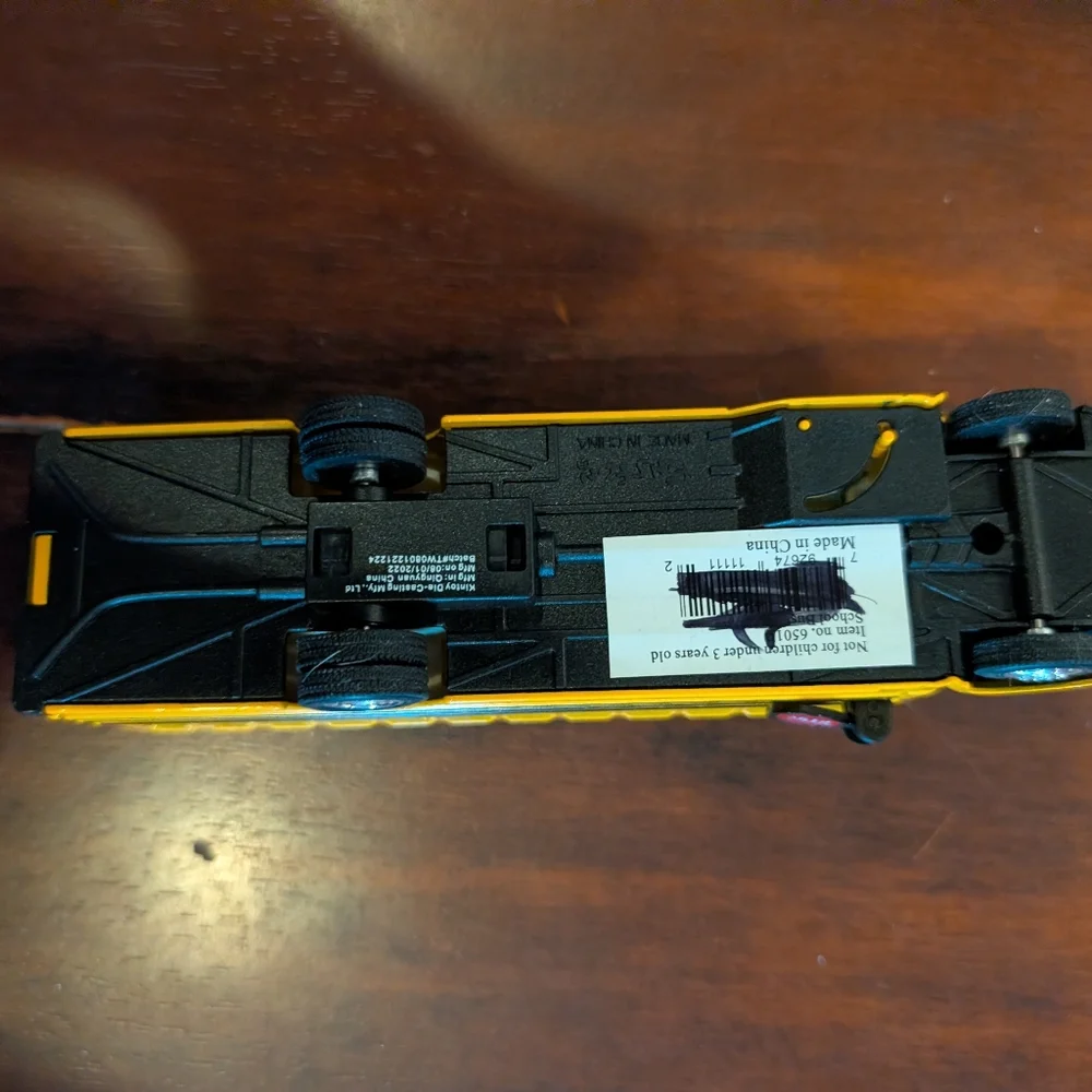Yellow School Bus Pull Back Toy